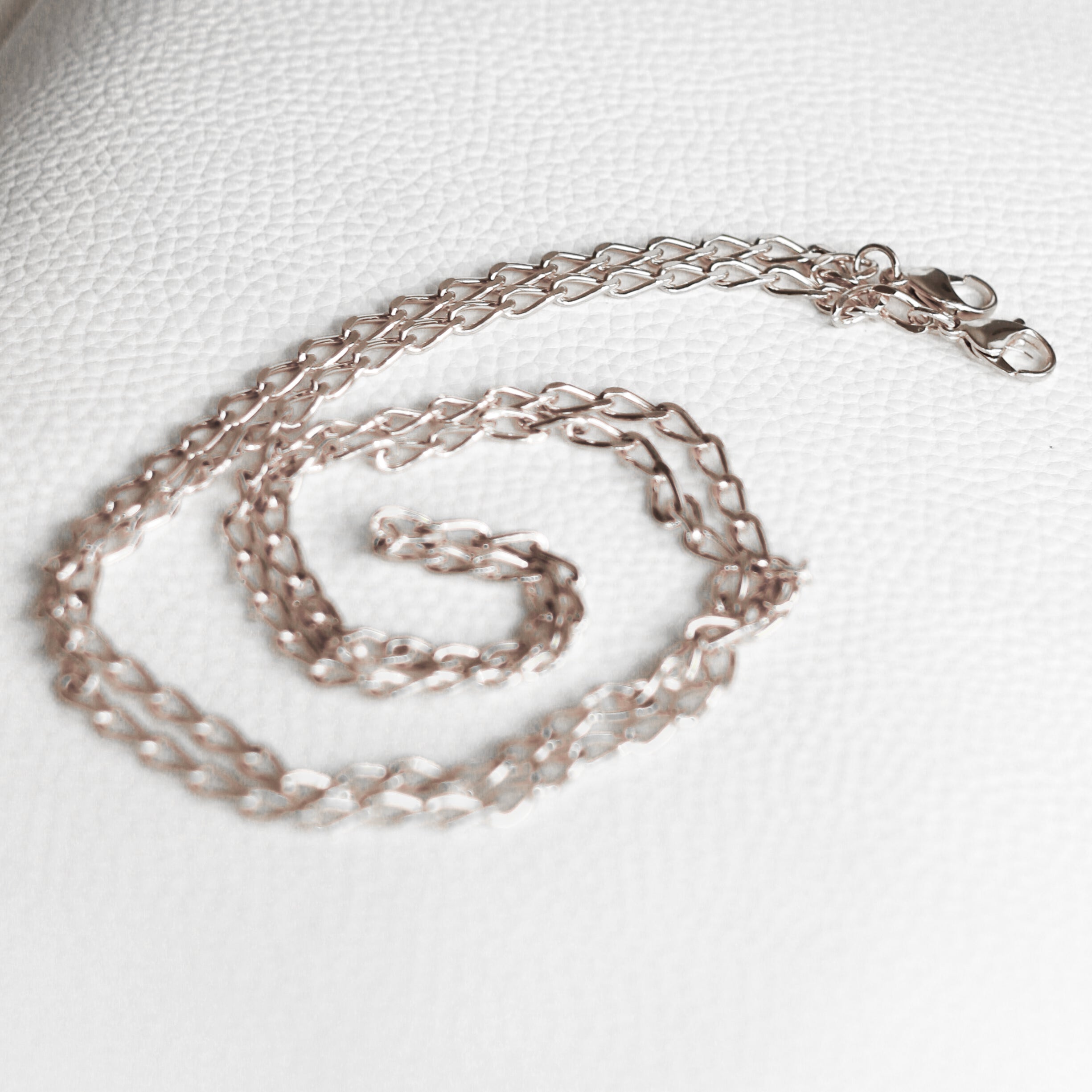 TRACOLLA CHAIN
